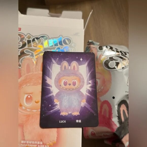 [READY TO SHIP] THE MONSTERS BIG INTO ENERGY Plush Labubu Pendant (LUCK) - Picture 2 of 3